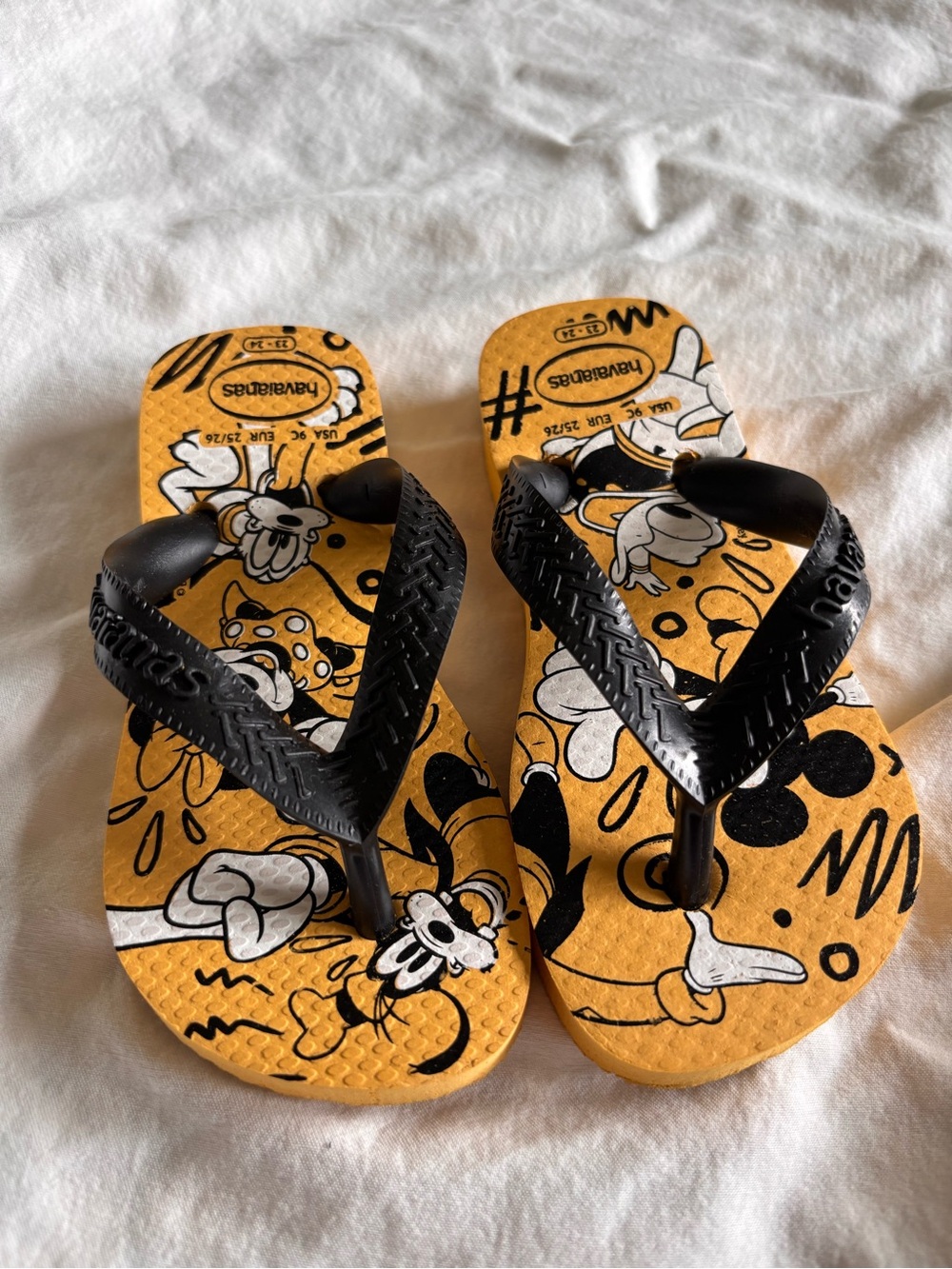 Havaianas Disney Mickey & Friends Kids Flip Flops US 9C EU 25/26
